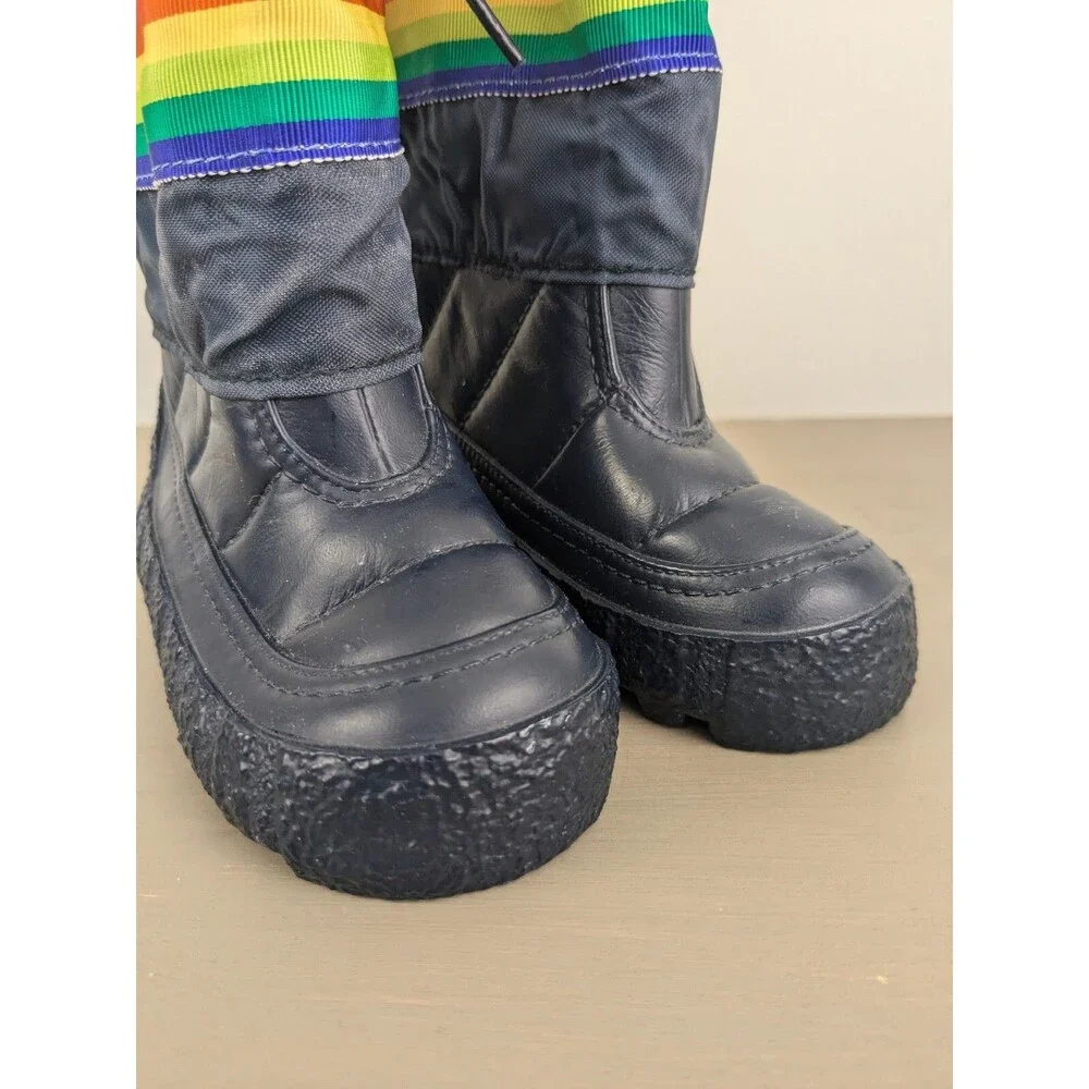 Vintage 70s 80s Rainbow Stripe Kids Unisex 6 Rain Snow Boots Waterproof USA Moon